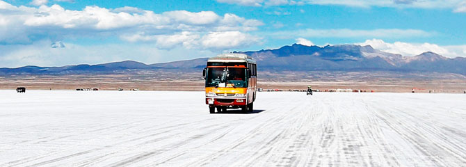 La Paz - Uyuni Salt Lakes